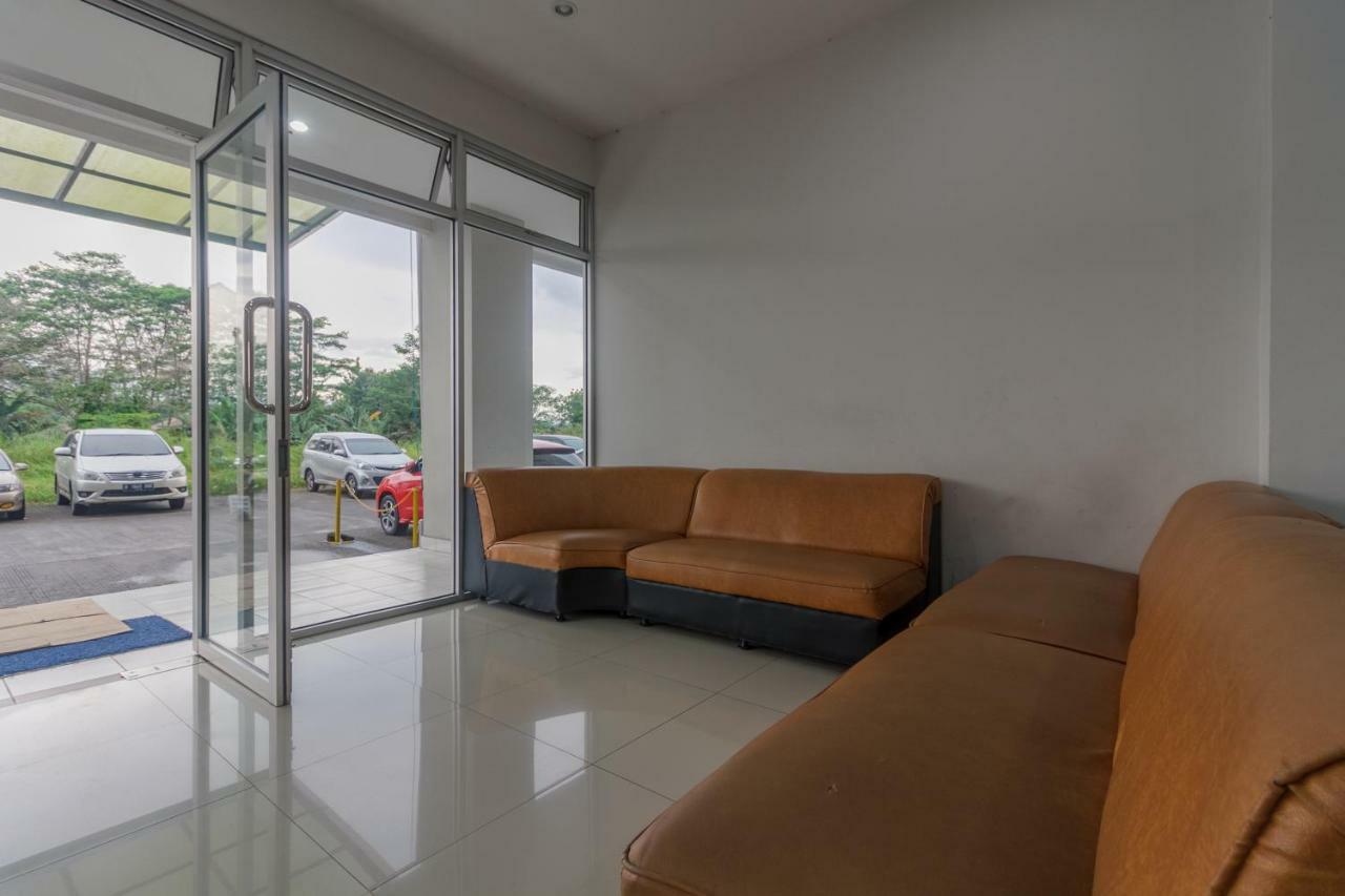 Reddoorz @ Dramaga Tower Wisma tamu 2*