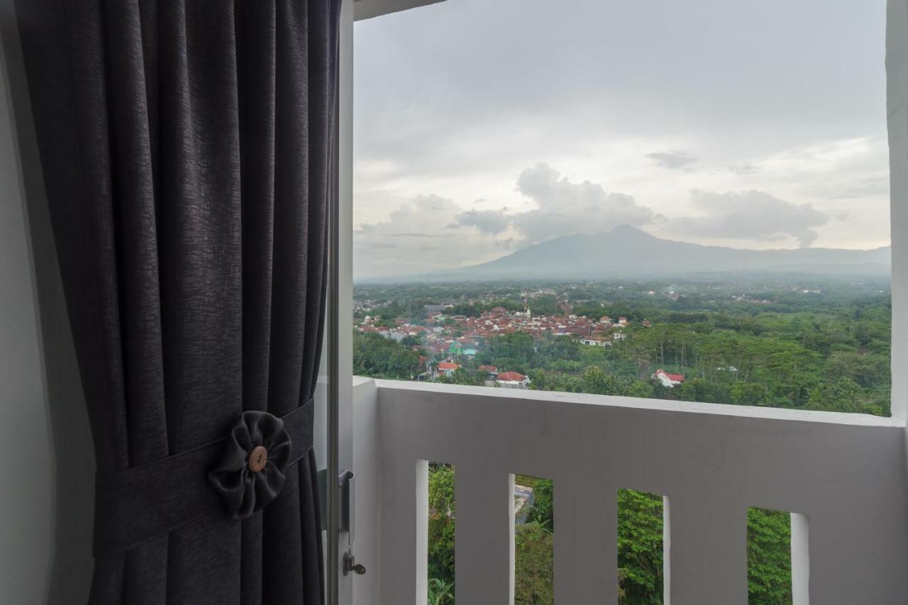 Reddoorz @ Dramaga Tower Wisma tamu Bogor