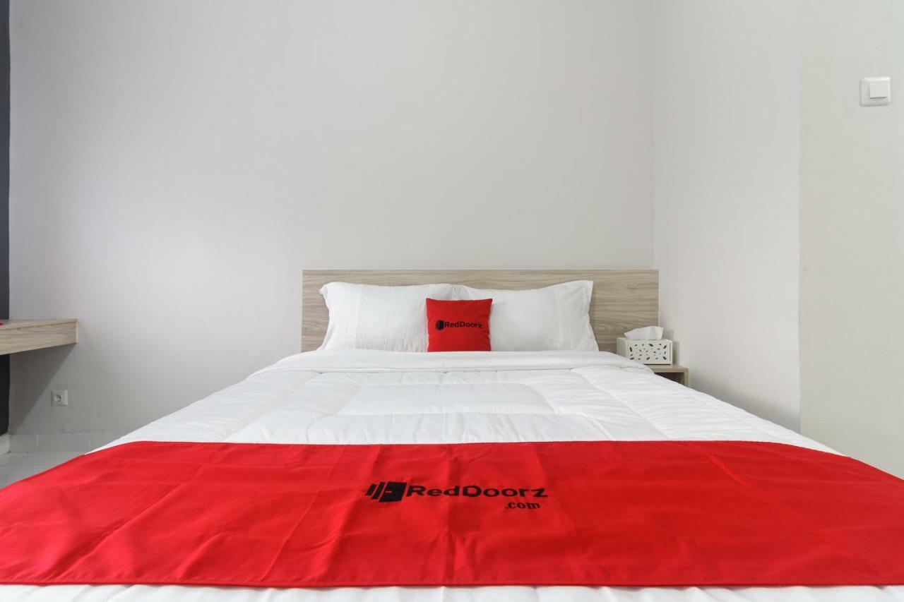 Wisma tamu Reddoorz @ Dramaga Tower 2*